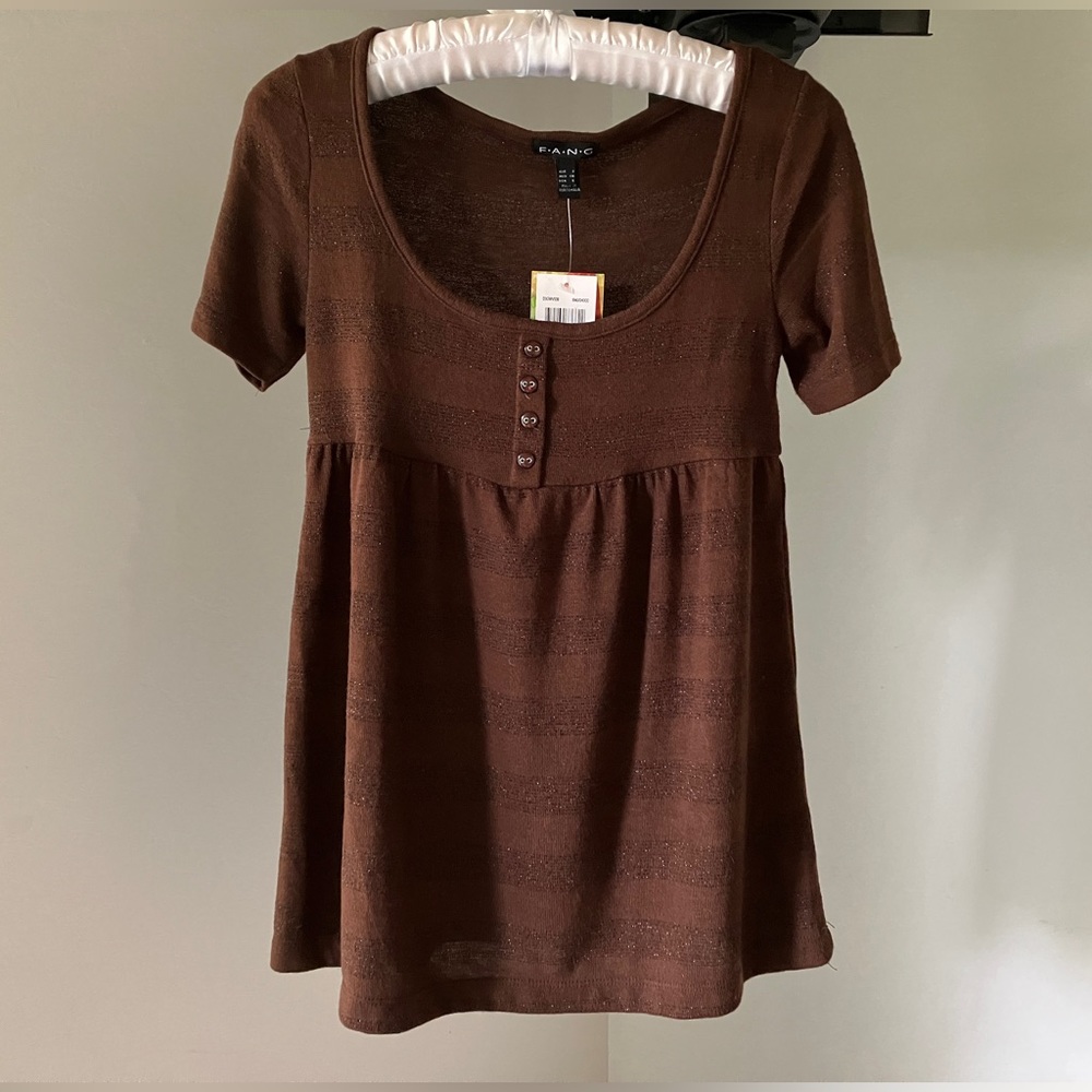 Brown Teen/Juniors Short Sleeved FANG Top NWT